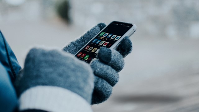 Come proteggere la batteria del cellulare dal freddo