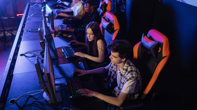 Postura corretta e gaming: rischi e consigli